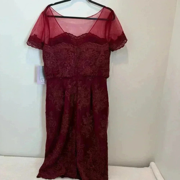 JS Collections Embroidered Blouson Midi Dress In Sangria Size 12 - Picture 8 of 13